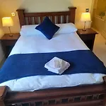 Beautiful Within Walking Distance To *