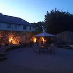 Beautiful Within Walking Distance To *