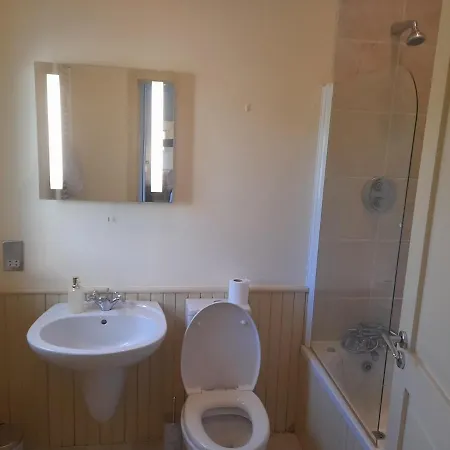 Beautiful Within Walking Distance To Feriehus Kenmare