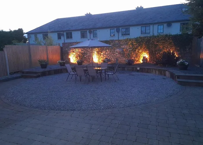 Beautiful Within Walking Distance To ケンメア