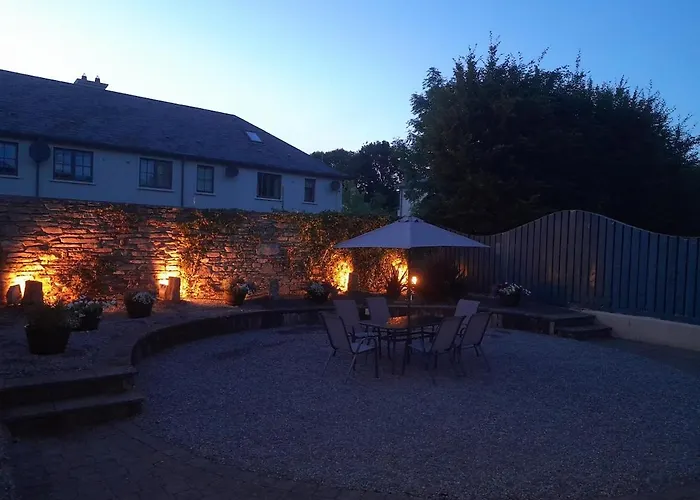 Beautiful Within Walking Distance To *